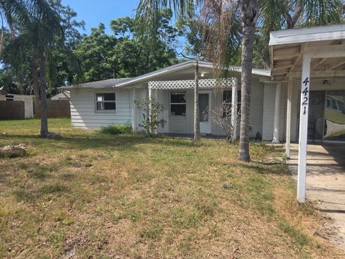 4421 Beacon Square Dr, HOLIDAY, FL, 34691-1751 | Card Image