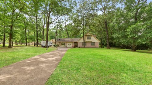 22764 Oak Shadows Pl, New Caney, TX, 77357-8508 | Card Image