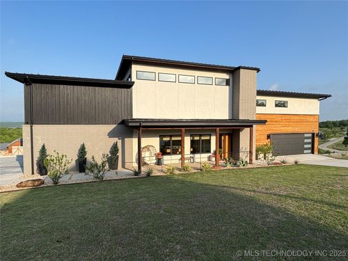 12204 Pacific Cir, Sperry, OK, 74073-4969 | Card Image