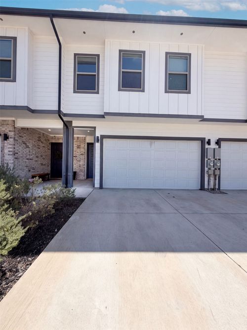 1020 17th St, Plano, TX, 75074-5886 | Card Image