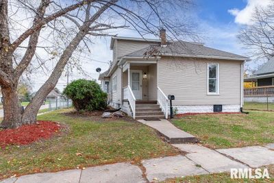 808 E 9 Th Street, House other with 5 bedrooms, 1 bathrooms and null parking in Muscatine IA | Image 1