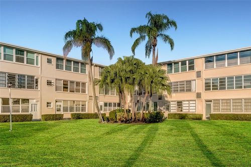 apt-311-8100 Dr Martin Luther King Jr St N, ST PETERSBURG, FL, 33702-4176 | Card Image