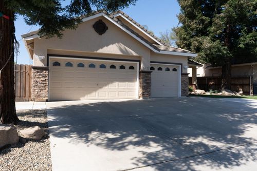 3877 Pintail Court, Merced, CA, 95340 | Card Image