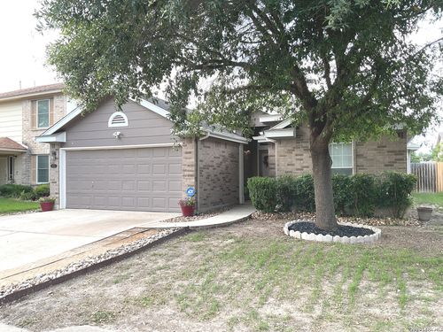 8511 Snakeweed Dr, Converse, TX, 78109-3626 | Card Image