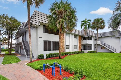 230-8404 W Sample Rd, Coral Springs, FL, 33065-4652 | Card Image