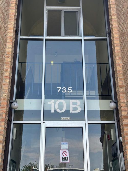 10204-735 Heritage Dr, Hoffman Estates, IL, 60169-1483 | Card Image