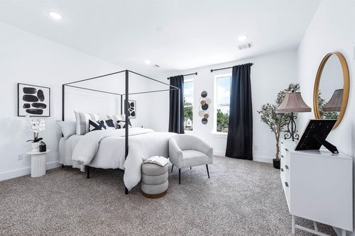 1513 Euel St, Houston, TX, 77009-1605 | Card Image