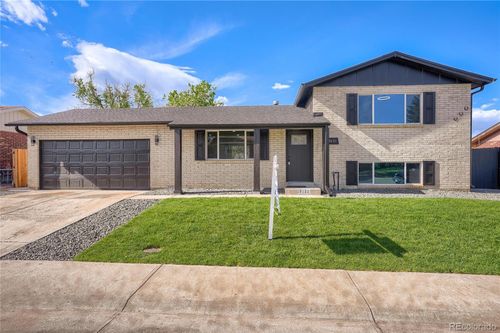 15121 E 55th Ave, Denver, CO, 80239-3889 | Card Image