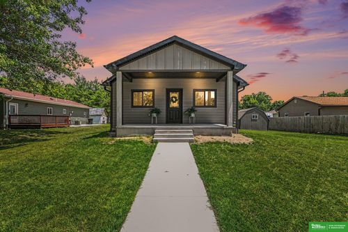 326 S Maple St, West Point, NE, 68788-2112 | Card Image