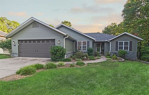 16 Winters Ln, Bella Vista, AR, 72714-1845 | Card Image