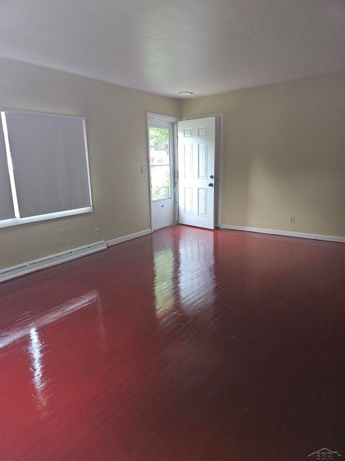 3299 Mysylvia Dr, Saginaw, MI, 48601-6932 | Card Image