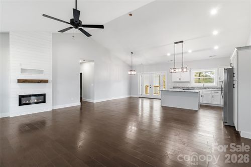 9-60 Gin Ln, Mars Hill, NC, 28754 | Card Image