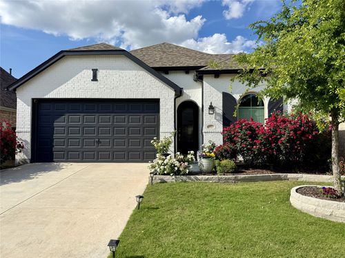 1913 Jumper Fields Dr, Aubrey, TX, 76227-4394 | Card Image