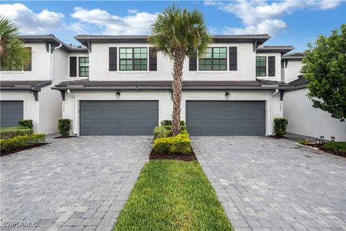 7549 Carnegie Way, NAPLES, FL, 34119-9842 | Card Image