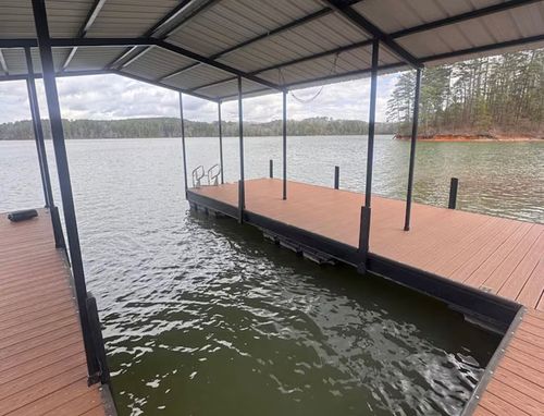 49 Currahee Pt, Toccoa, GA, 30577-7094 | Card Image