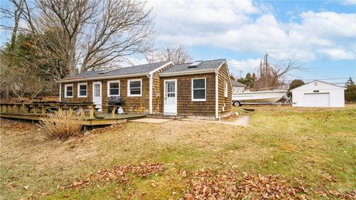 83 Gooseberry Road, South Kingstown, RI, 02879 | Card Image