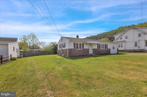 176 Taft Ave, READING, PA, 19606-1039 | Card Image