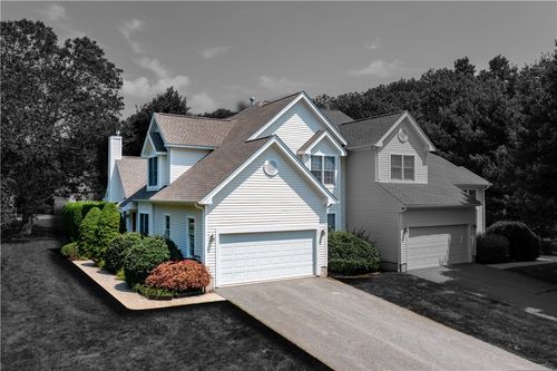 320 Sanctuary Drive, East Greenwich, RI, 02818 | Card Image