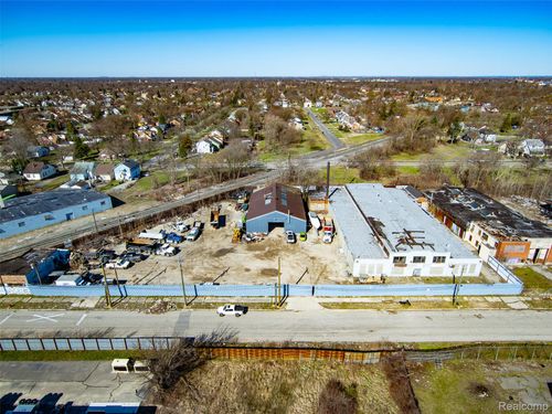 10371 Northlawn St, Detroit, MI, 48204-2021 | Card Image