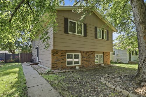 134 34th Ave N, Saint Cloud, MN, 56303-4151 | Card Image