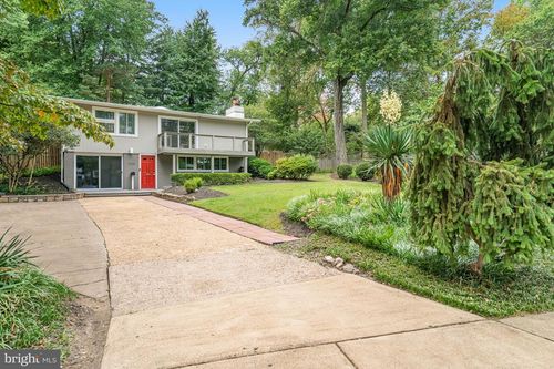 3000 Pine Spring Rd, FALLS CHURCH, VA, 22042-1320 | Card Image