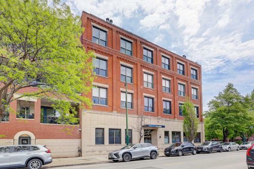 2c-2525 N Sheffield Avenue, Chicago, IL, 60614 | Card Image