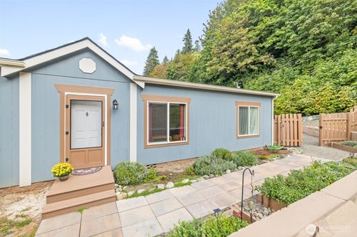 52 S Hemlock Ln, Port Angeles, WA, 98362-8155 | Card Image