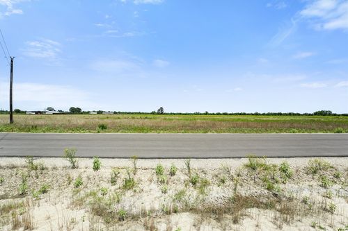 1287 Saddleback Dr, Bellville, TX, 77418 | Card Image