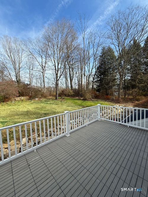 b-3 Side Cut Rd, Redding, CT, 06896-1204 | Card Image