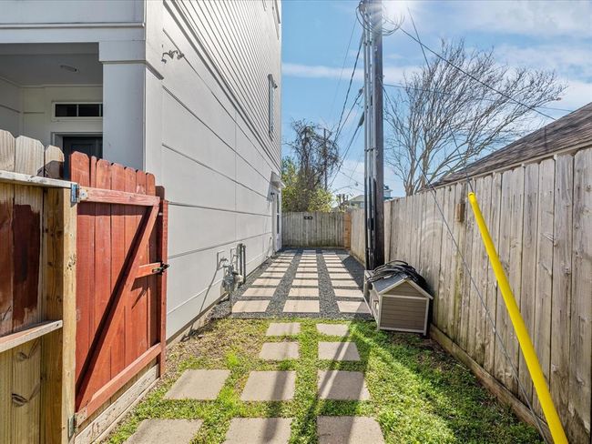 1110 W 12 Th St, House other with 3 bedrooms, 4 bathrooms and 2 parking in Houston TX | Image 26
