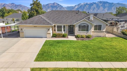9507 1860, South Jordan, UT, 84095-2404 | Card Image