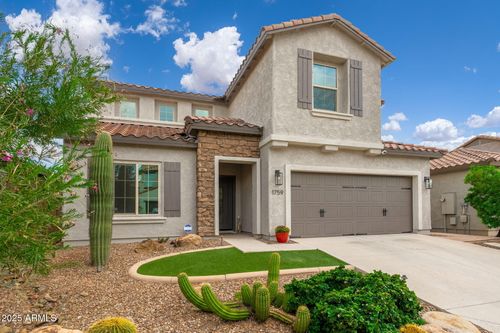 1759 W Desperado Way, Phoenix, AZ, 85085-6330 | Card Image