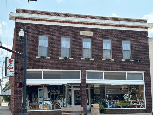 101 W Main St, Coldwater, OH, 45828-1702 | Card Image