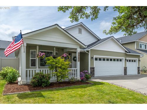 2407 Nw 15th St, Battle Ground, WA, 98604-4463 | Card Image