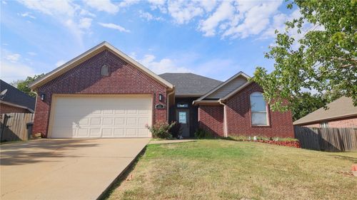 211 W Necessary Dr, Rogers, AR, 72758-1399 | Card Image