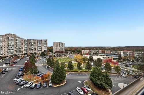 unit-708-19375 Cypress Ridge Ter, LEESBURG, VA, 20176-5187 | Card Image