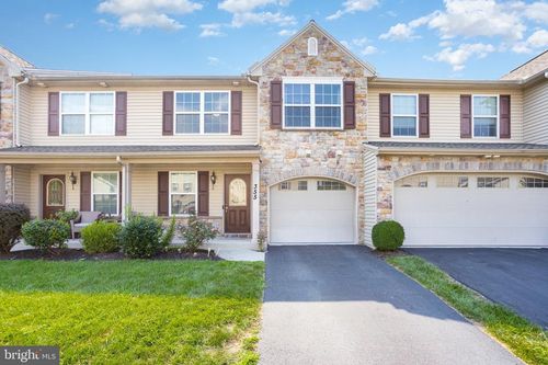 355 Weatherstone Dr, NEW CUMBERLAND, PA, 17070-2881 | Card Image