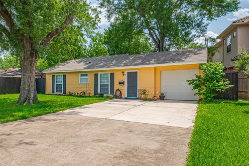 5513 Fairdale Ln, Houston, TX, 77056-6608 | Card Image