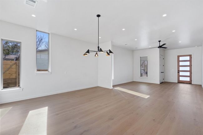 2912 Pecan Springs Rd, House other with 6 bedrooms, 6 bathrooms and null parking in Austin TX | Image 9
