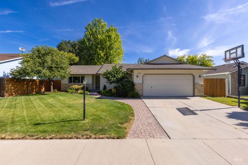3780 W Sea Island Ct, Meridian, ID, 83646-1072 | Card Image