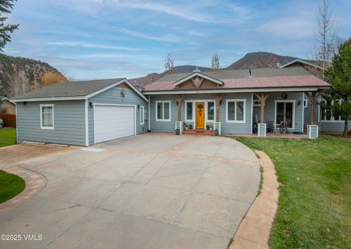 510 Parkview Ln, Gypsum, CO, 81637-5352 | Card Image