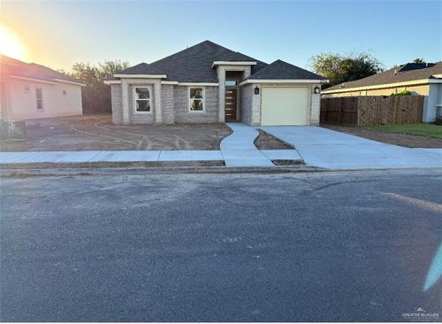 2214 San Charbel St, San Juan, TX, 78589-1746 | Card Image