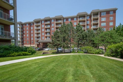 unit-410-8440 Callie Ave, Morton Grove, IL, 60053-5012 | Card Image
