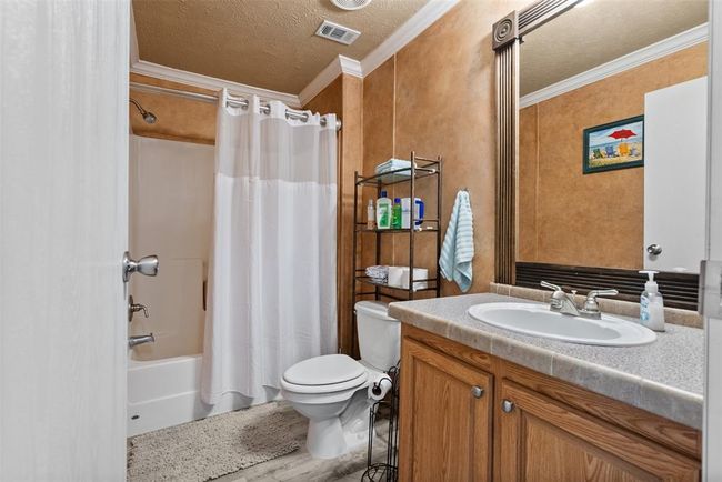 271 Key Largo Loop, House other with 3 bedrooms, 2 bathrooms and 3 parking in Pointblank TX | Image 34