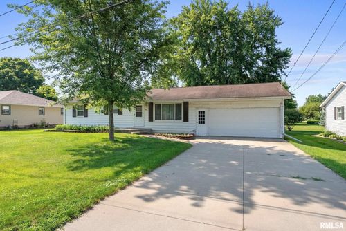 411 Margaret St, Atkinson, IL, 61235-9704 | Card Image