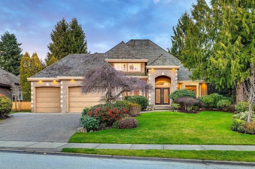 3528 Canterbury Dr, Surrey, BC, V3Z0G8 | Card Image