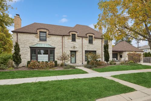 1000 Woodbine Ave, Oak Park, IL, 60302-1314 | Card Image