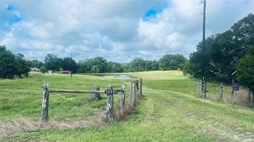 12151 N Us Highway 75, Buffalo, TX, 75831 | Card Image