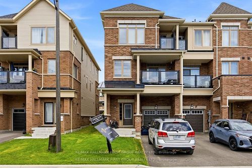 2019 Cameron Lott Cres, Oshawa, ON, L1L0S1 | Card Image
