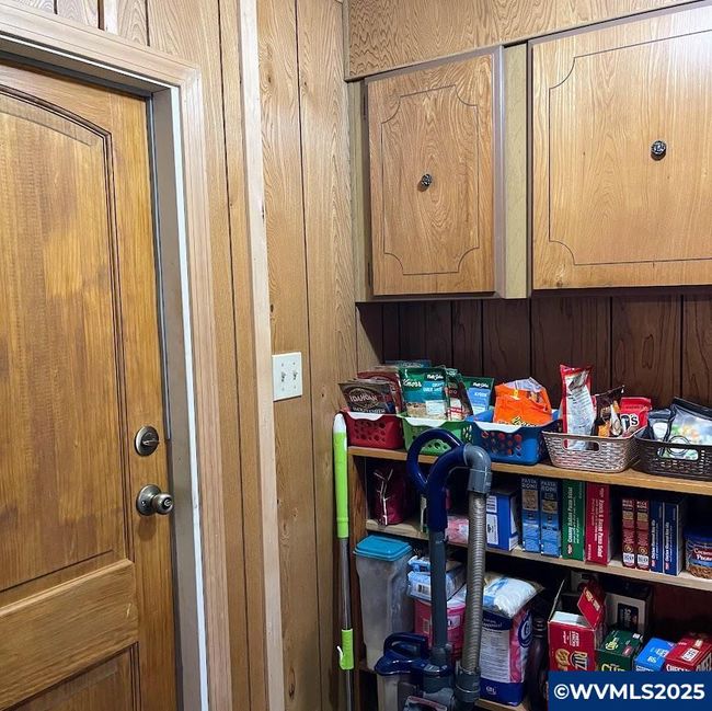731 Nw Sunset Ct, House other with 3 bedrooms, 2 bathrooms and null parking in Mill City OR | Image 23